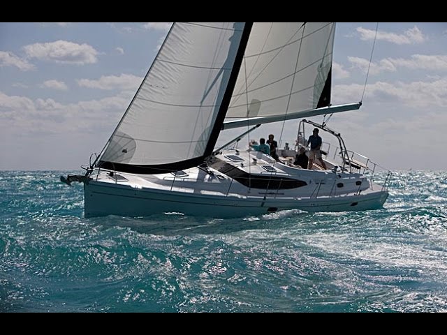 Hunter 50' Center Cockpit